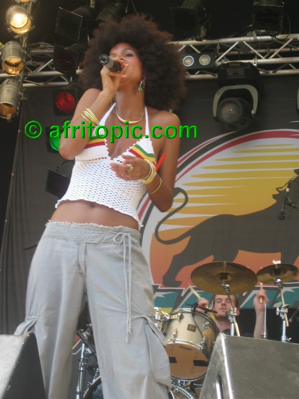 ../Images/Summerjam2005 129.jpg